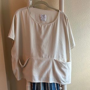 Jamie + the Jones pocket tee